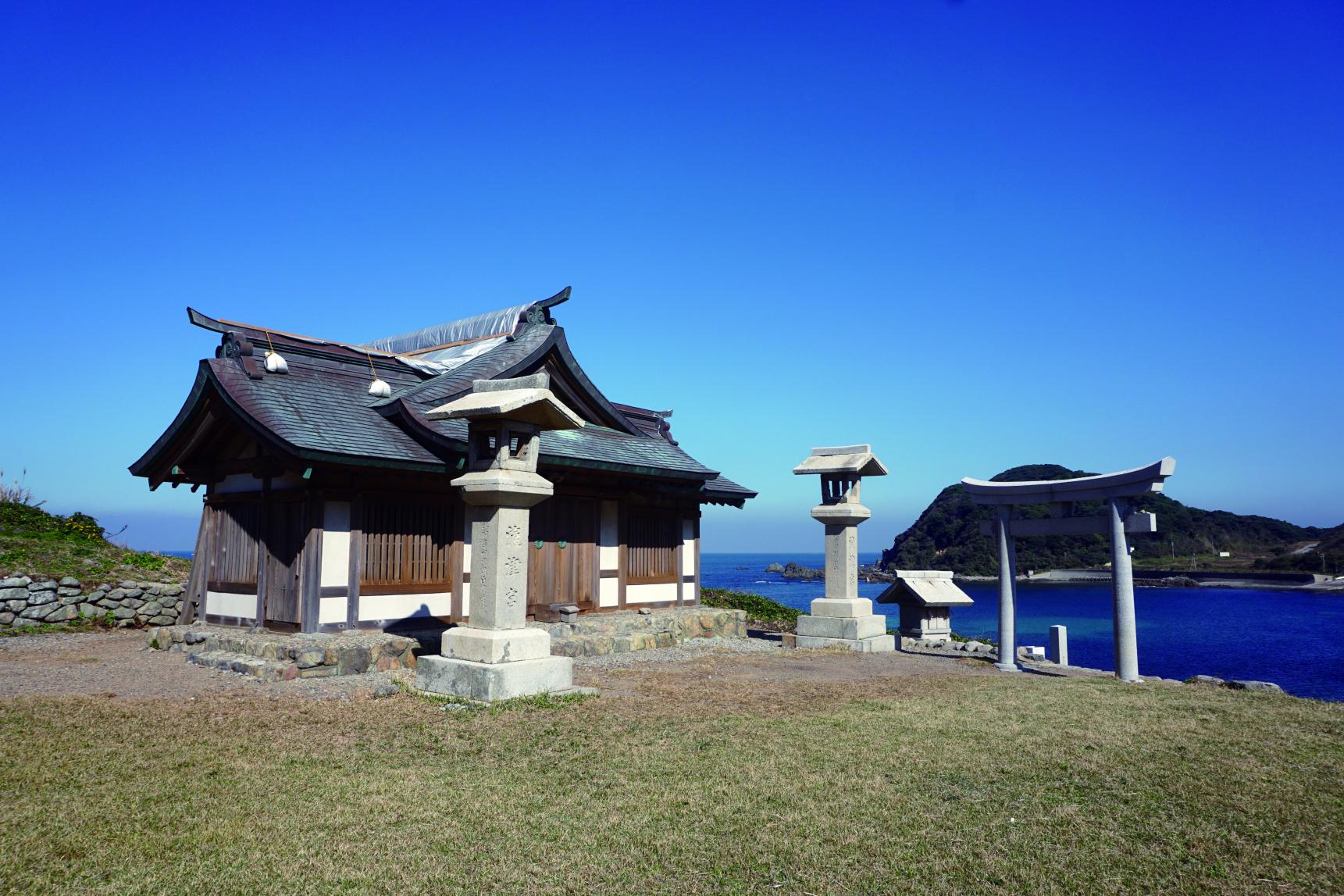 沖津宮遥拝所