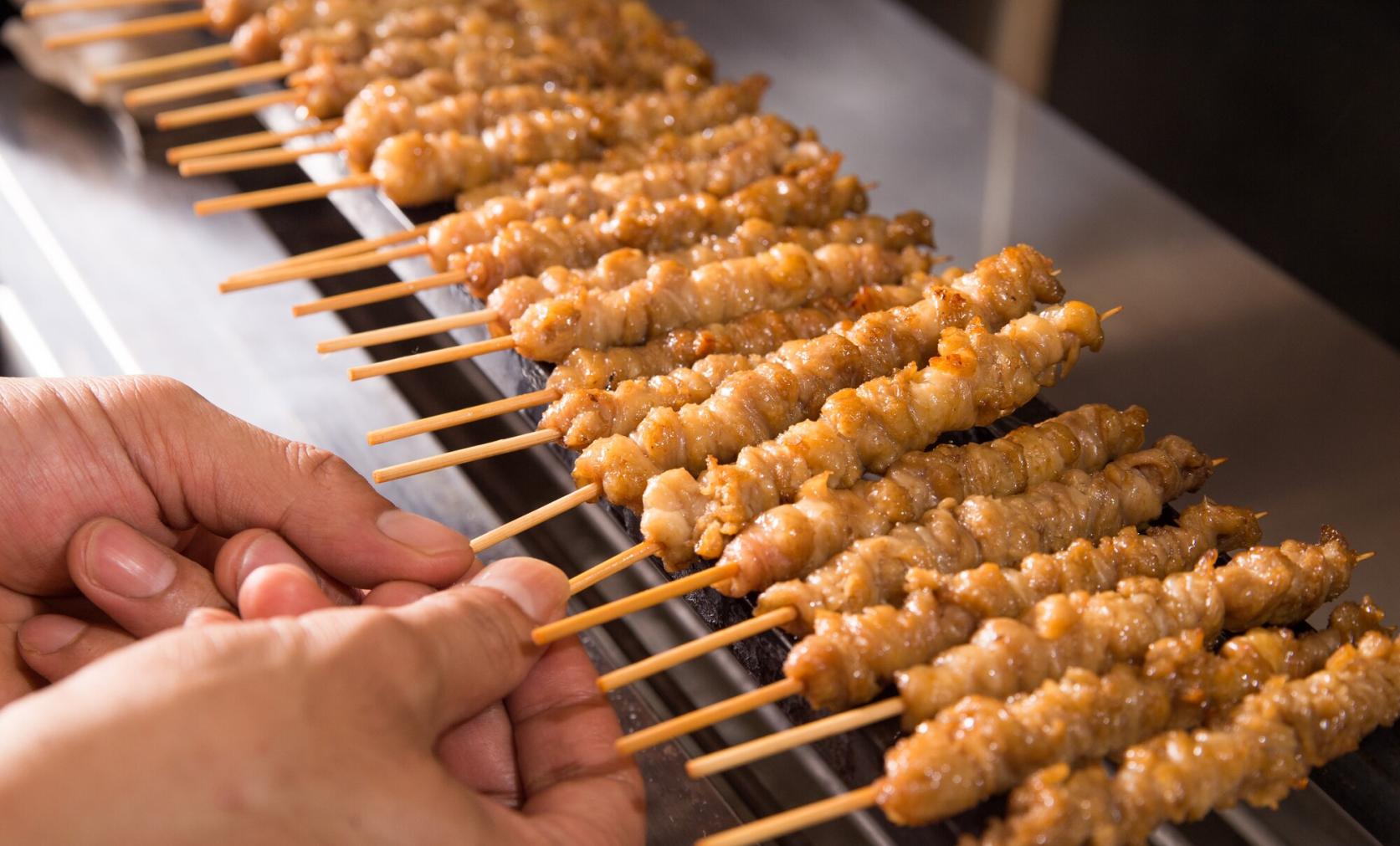 Yakitori - Served With a Mountain of Cabbage!-0