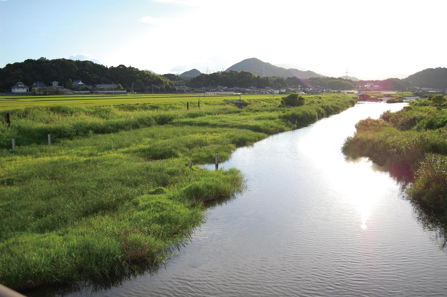 ＜嘉麻市での楽しみ方②＞未来に受け継ぐ「遠賀川」と「嘉穂アルプス」の恵み-1