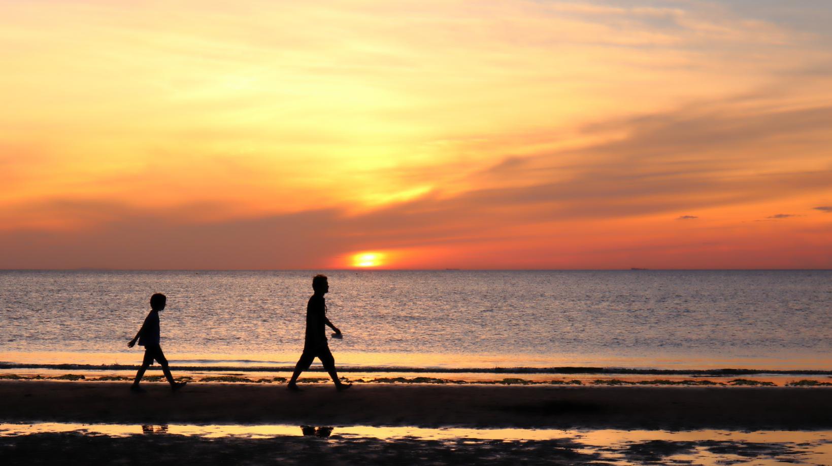 福岡の夕日スポットまとめ　美しい夕日を眺めに出かけよう！-1