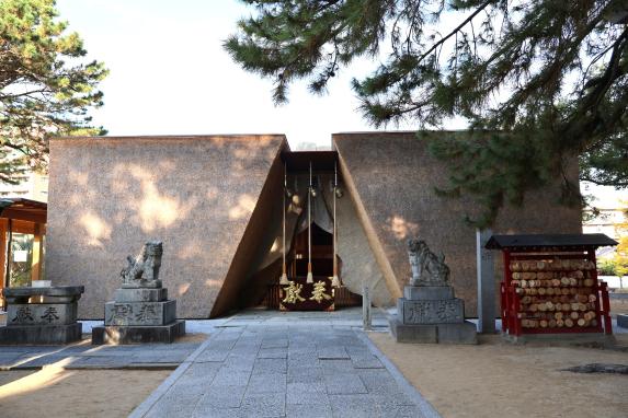 Torikai Hachiman-gu shrine-0