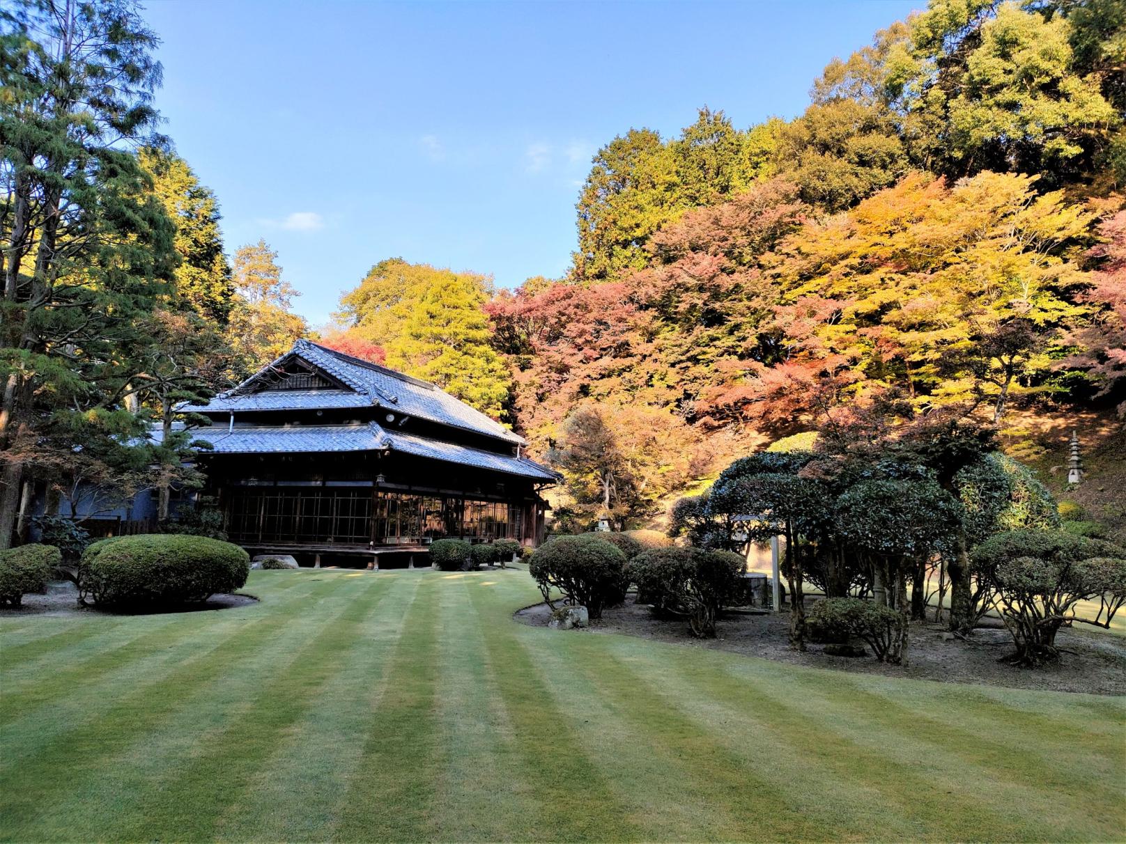 麻生大浦荘　紅葉特別公開