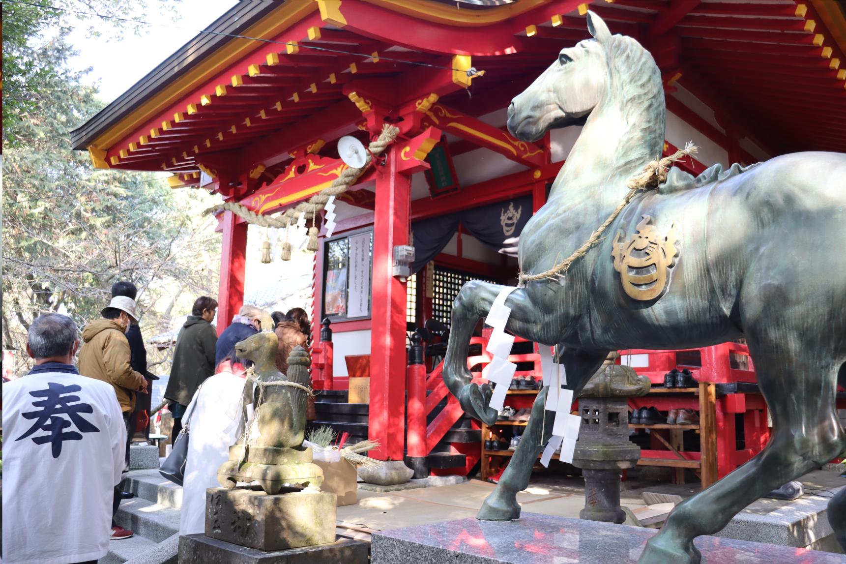 黒岩稲荷神社　初午祭