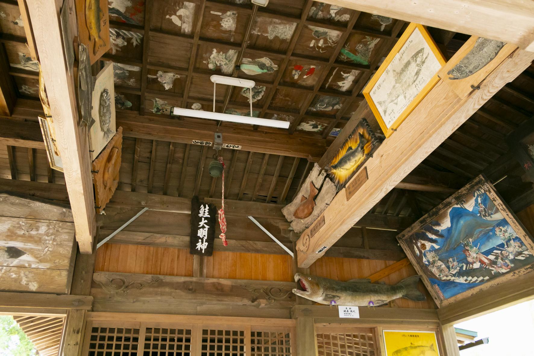 Sake Shrine, with benefits for marriage