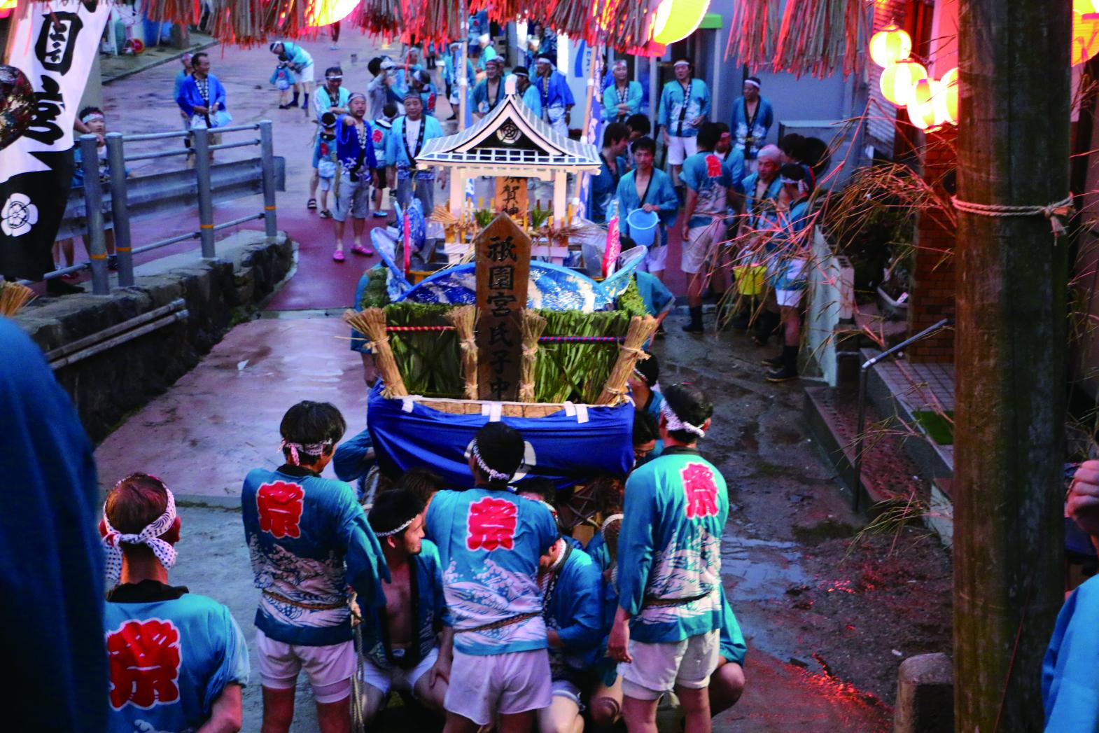 小呂島の祇園山笠行事