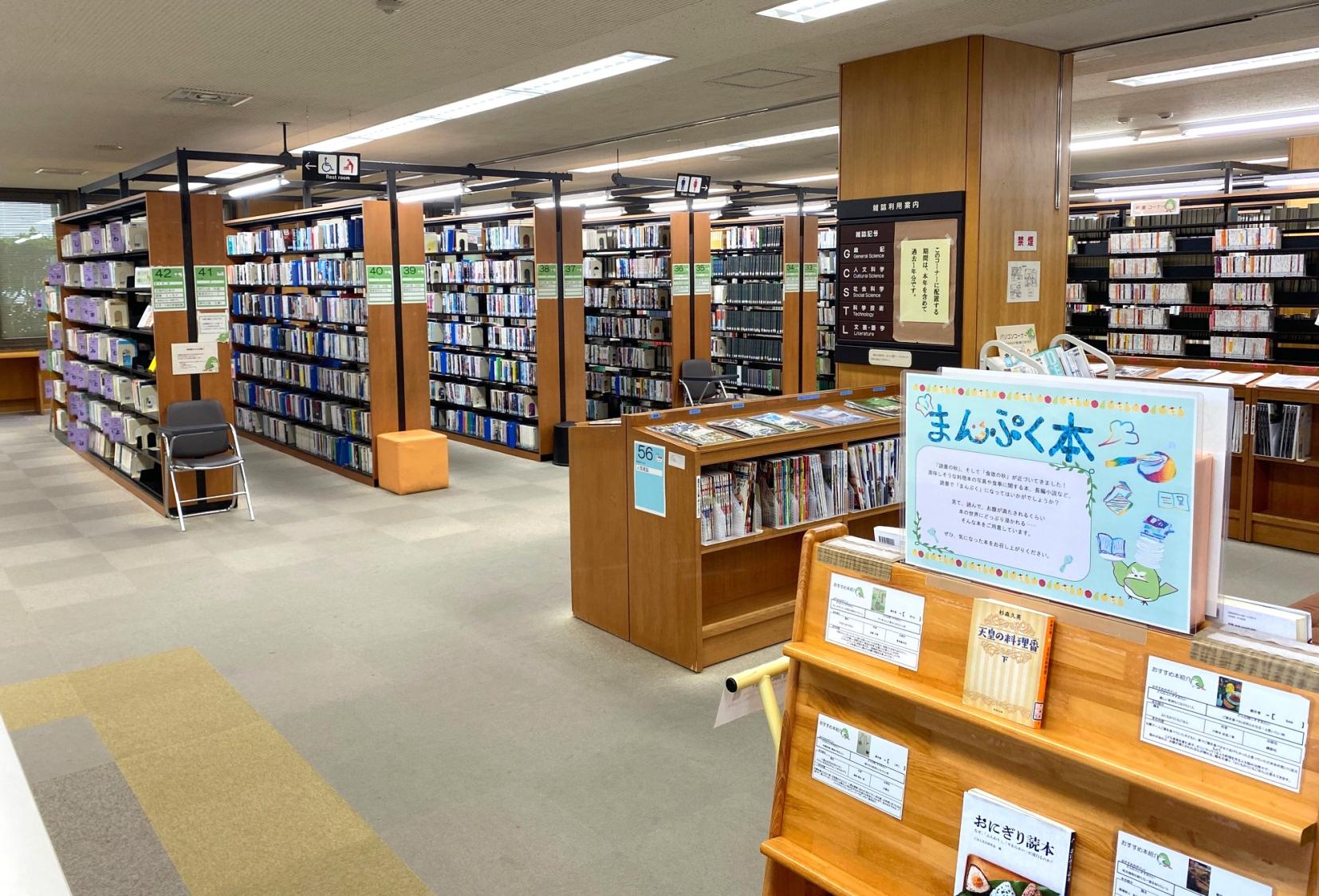 福岡県立図書館-2